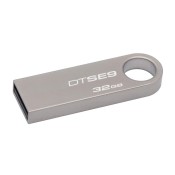 KINGSTON DATATRAVELER SE9 32Gt 2.0 muistitikku