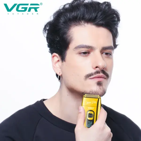 VGR Razor Professional Shaving Machine Electric Shaver Reciprocating Beard Trimmer Portable Hair Trimmer Shaver for Men V-332 6